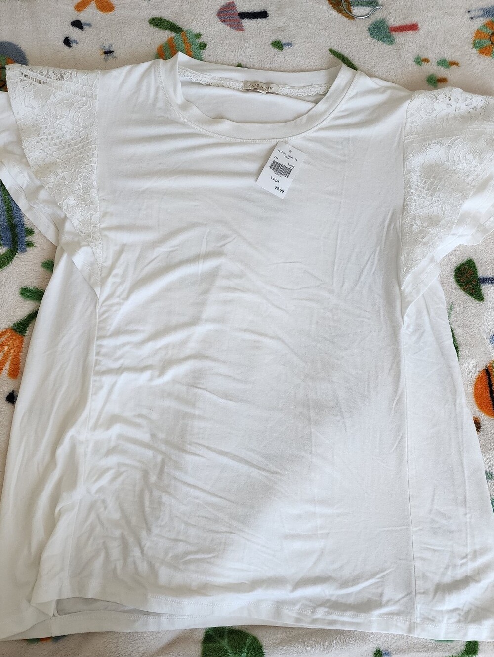 Women’s White Lace Sleeve Tee By Kate & Sam Size L.